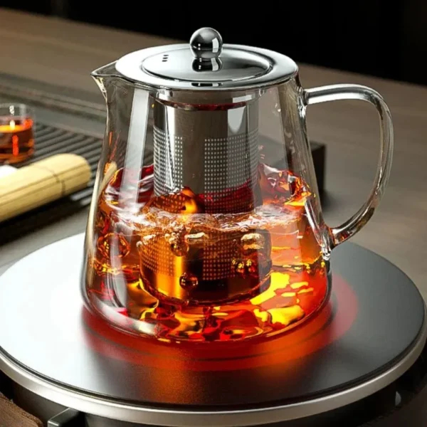 borosilicate glass teapot with stainless steel infuser